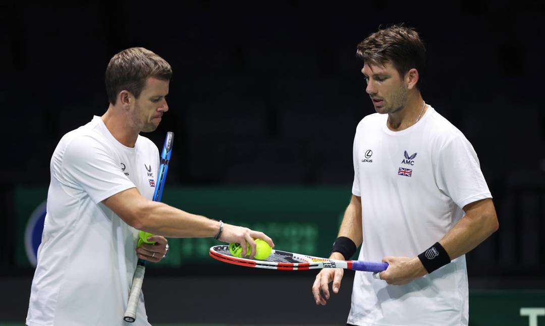 Leon Smith and Cam Norrie in Davis Cup training in Manchester