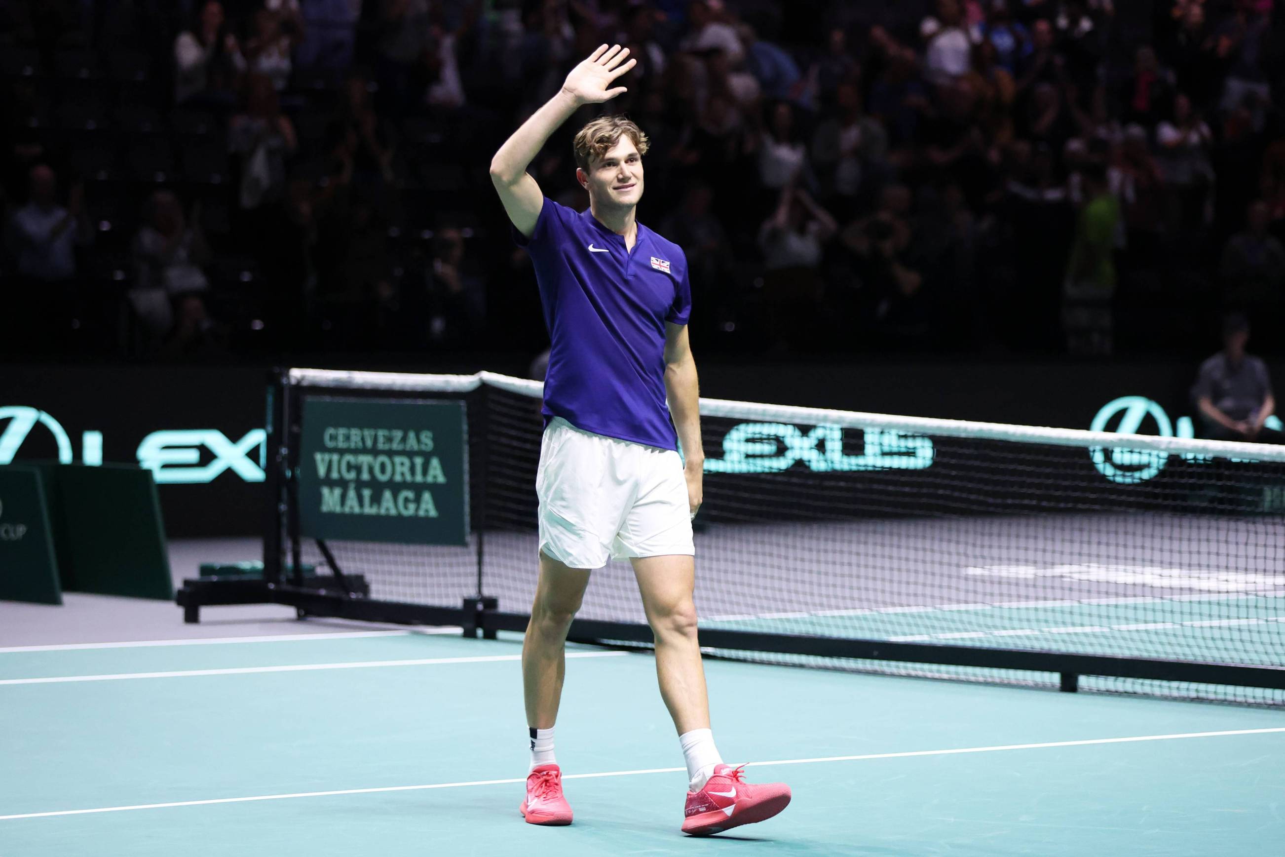 2023-Jack-Draper-Davis-Cup-vs-Australia-celebration.jpg