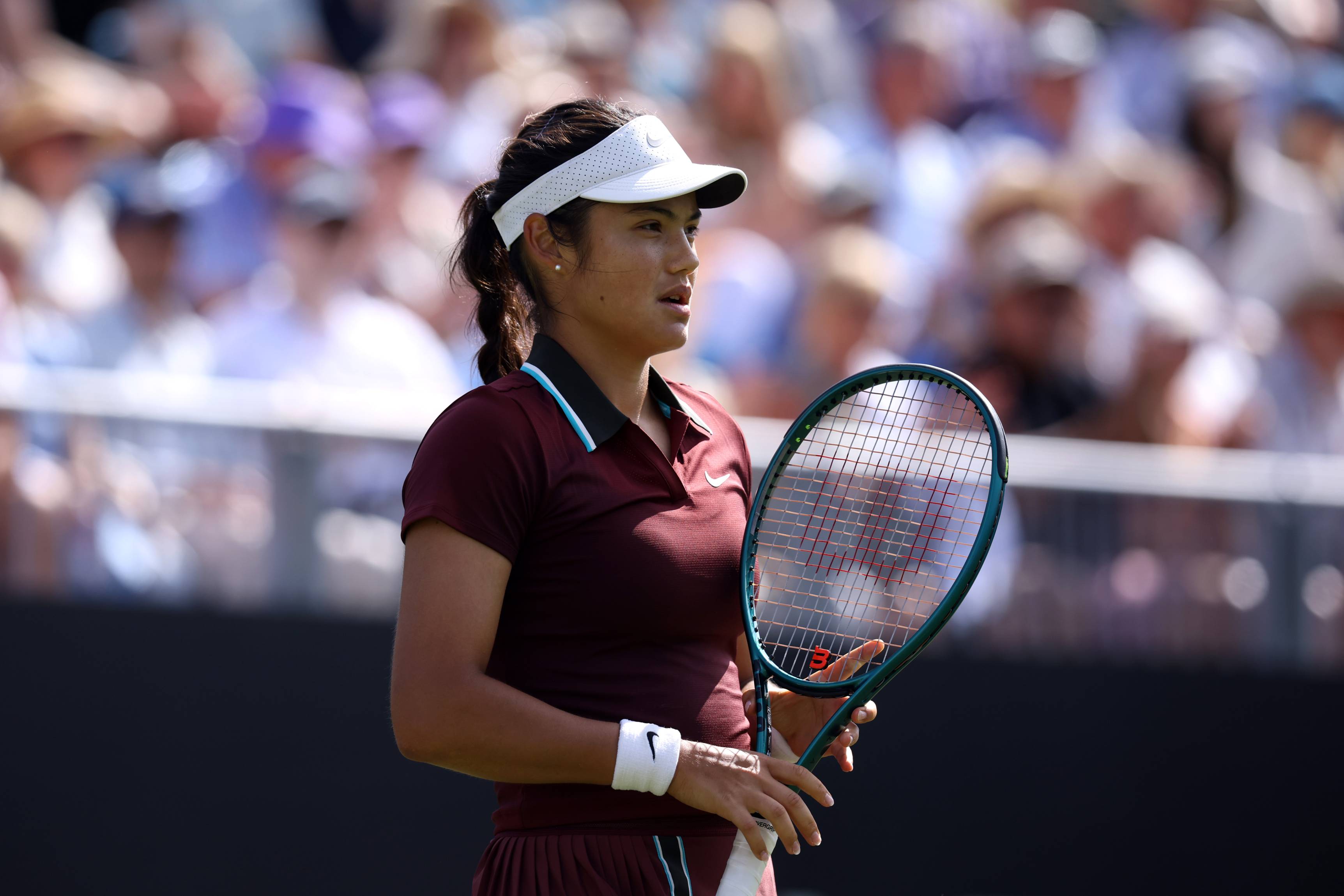 2025-Emma-Raducanu-Eastbourne-R2.jpg