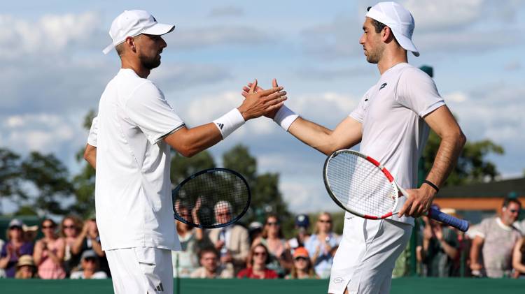 Wimbledon 2026: Julian Cash & Lloyd Glasspool begin title defence with dominant win