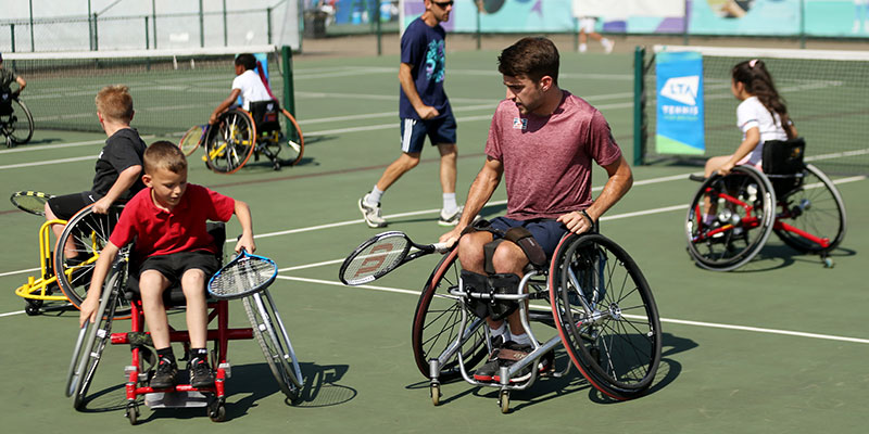 wheelchair-tennis-coaching.jpg